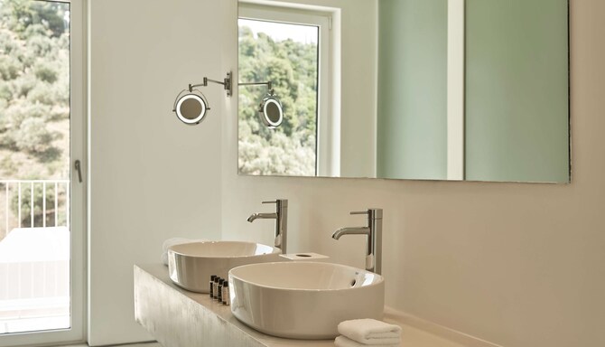 Radisson Resort Plaza Skiathos - Roof top suite bathroom