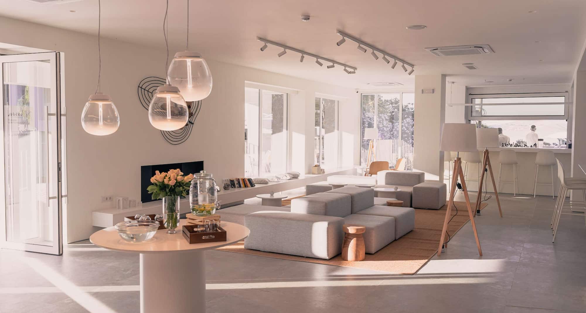 Radisson Resort Plaza Skiathos - Lobby Area