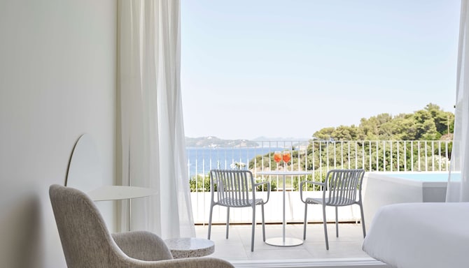 Radisson Resort Plaza Skiathos - Honeymoon Suite