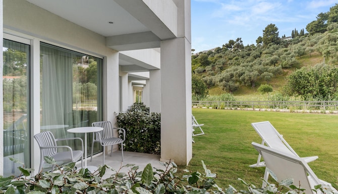 Radisson Resort Plaza Skiathos - Inland View