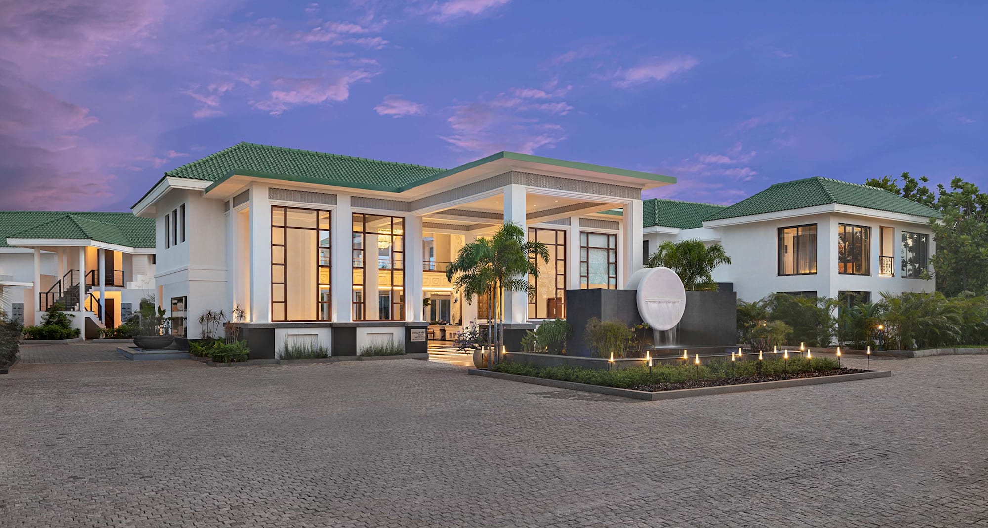 Radisson Resort Pondicherry Bay - Facade