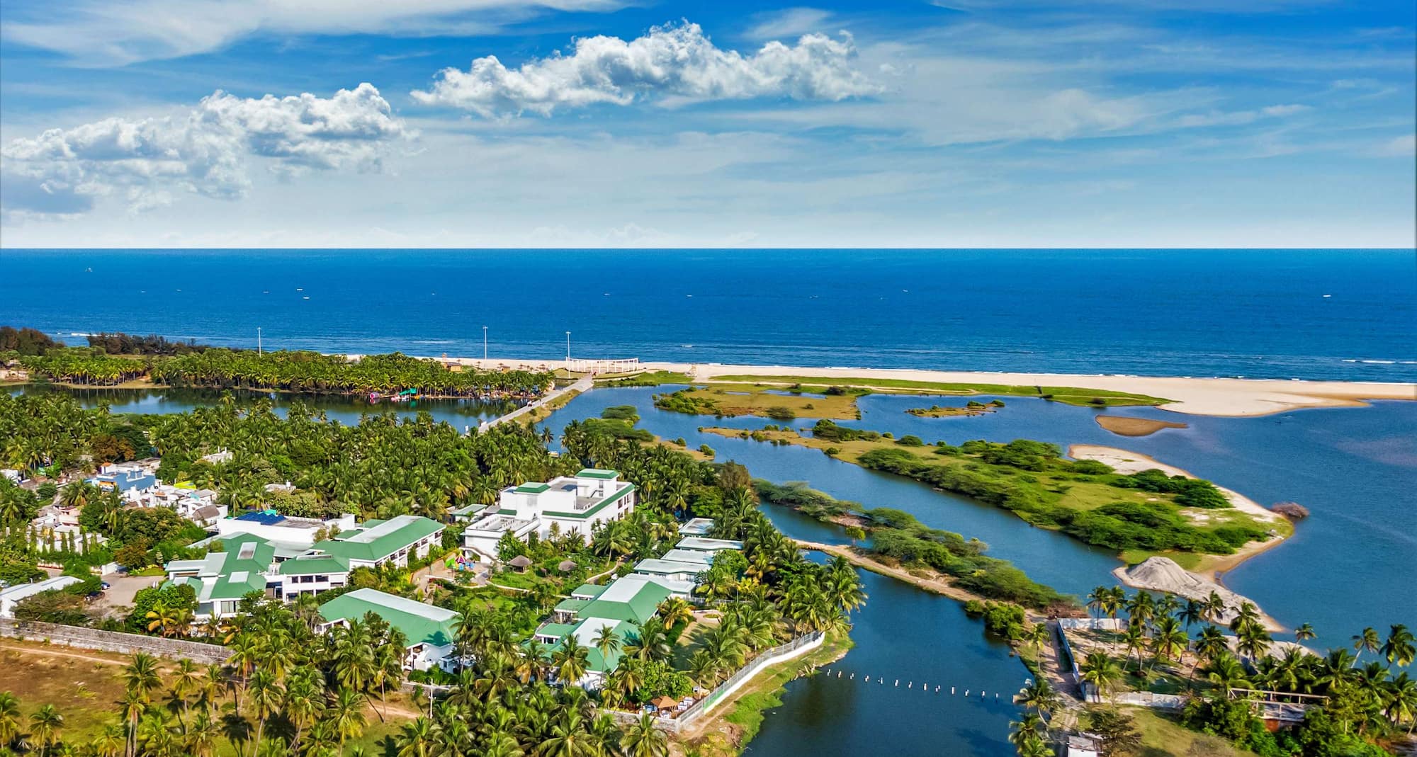 Radisson Resort Pondicherry Bay - Aerial view