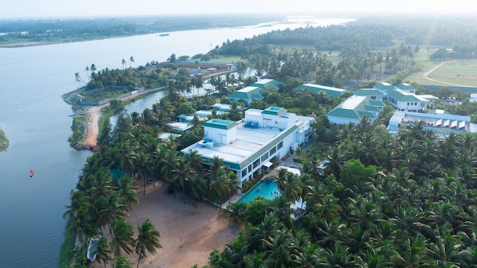 Radisson Resort Pondicherry Bay