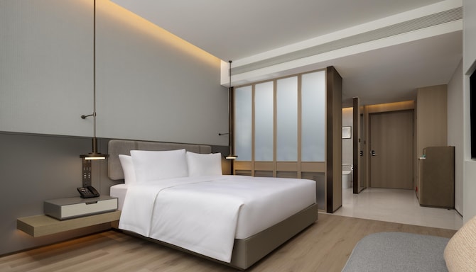 Radisson Resort Qiandao Lake Hangzhou - Deluxe King Room - City View