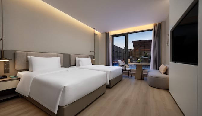 Radisson Resort Qiandao Lake Hangzhou - Deluxe Theme Twin Bed Room With Hot Spring