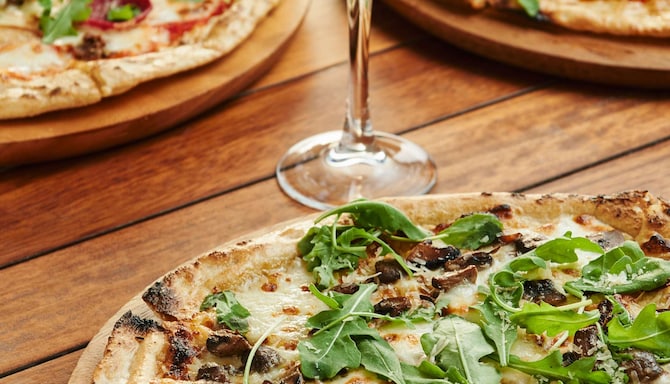 Radisson Resort Ras Al Khaimah Marjan Island - Pizza and Wine Wednesdays