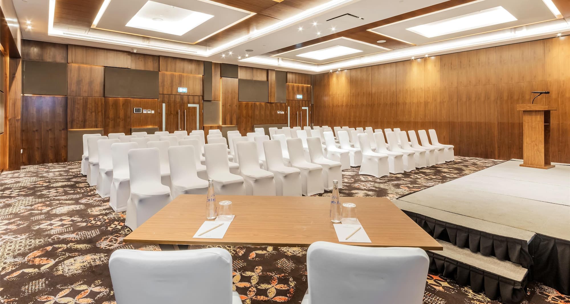 Radisson Resort Ras Al Khaimah Marjan Island - Amman 1: Theatre