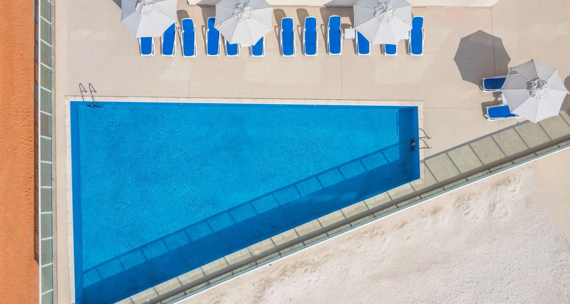 Radisson Resort Ras Al Khaimah Marjan Island - Pool