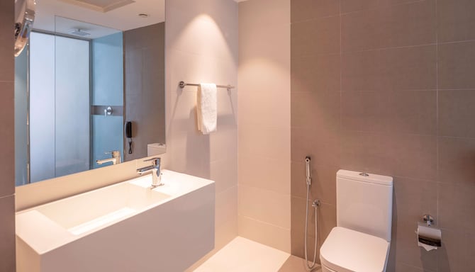 Radisson Resort Ras Al Khaimah Marjan Island - حمام الجناح