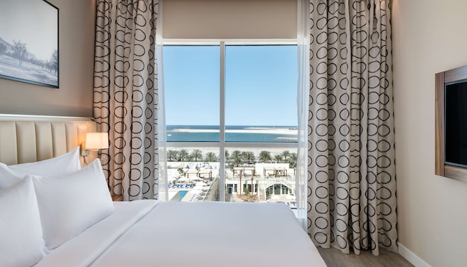 Radisson Resort Ras Al Khaimah Marjan Island - غرفة ضيوف