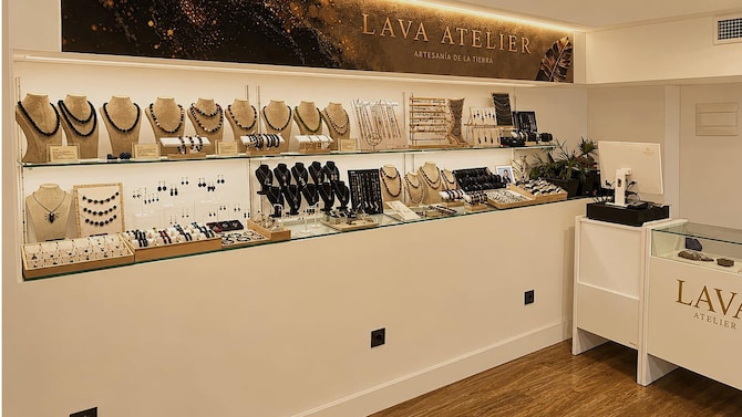 Radisson Resort and Residences Tenerife - Lava Atelier