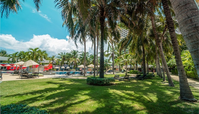 Radisson Resort & Spa Hua Hin - Garden