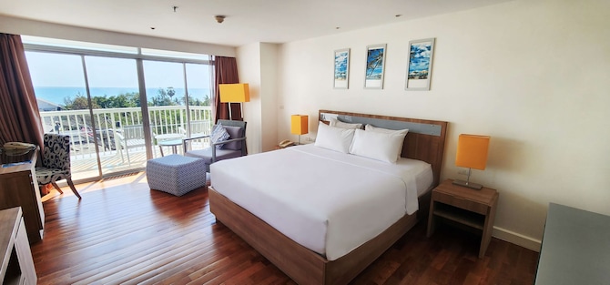 Radisson Resort & Spa Hua Hin - Family Suite with ocean view