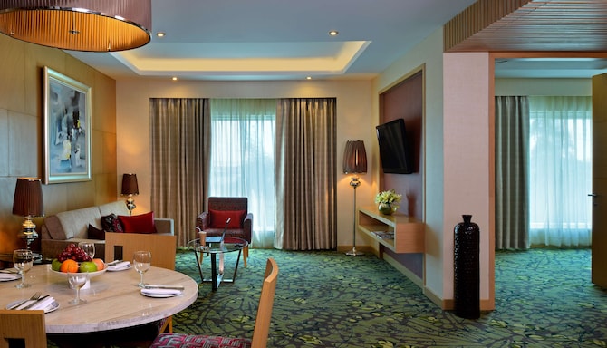 Radisson Resort & Spa Kandla - Presidential Suite
