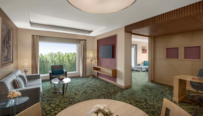 Radisson Resort & Spa Kandla - Presidential Suite