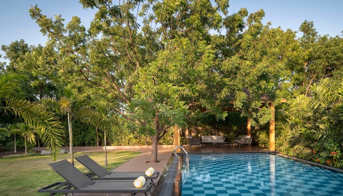 Radisson Resort & Spa Kandla - Pool Villa