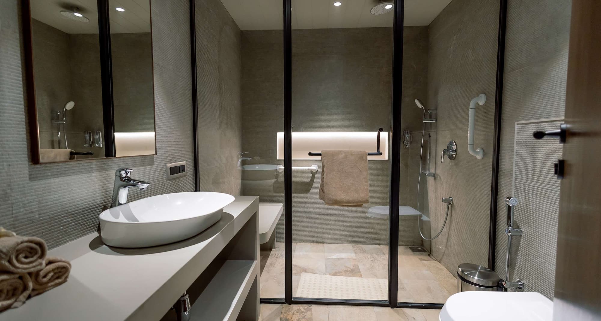 Radisson Hotel Kandla - Spa