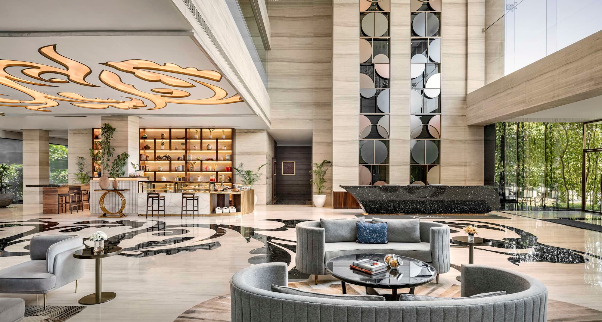 Radisson Resort & Spa Kandla - Lobby