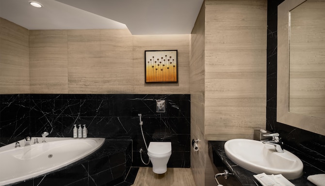 Radisson Resort & Spa Kandla - Executive Suite Washroom