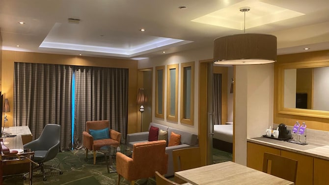 Radisson Resort & Spa Kandla - Suite Living Room