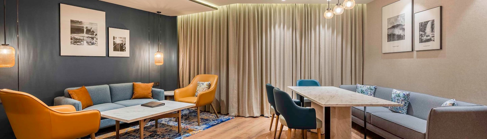 Radisson Resort Khopoli - Presidential Suite