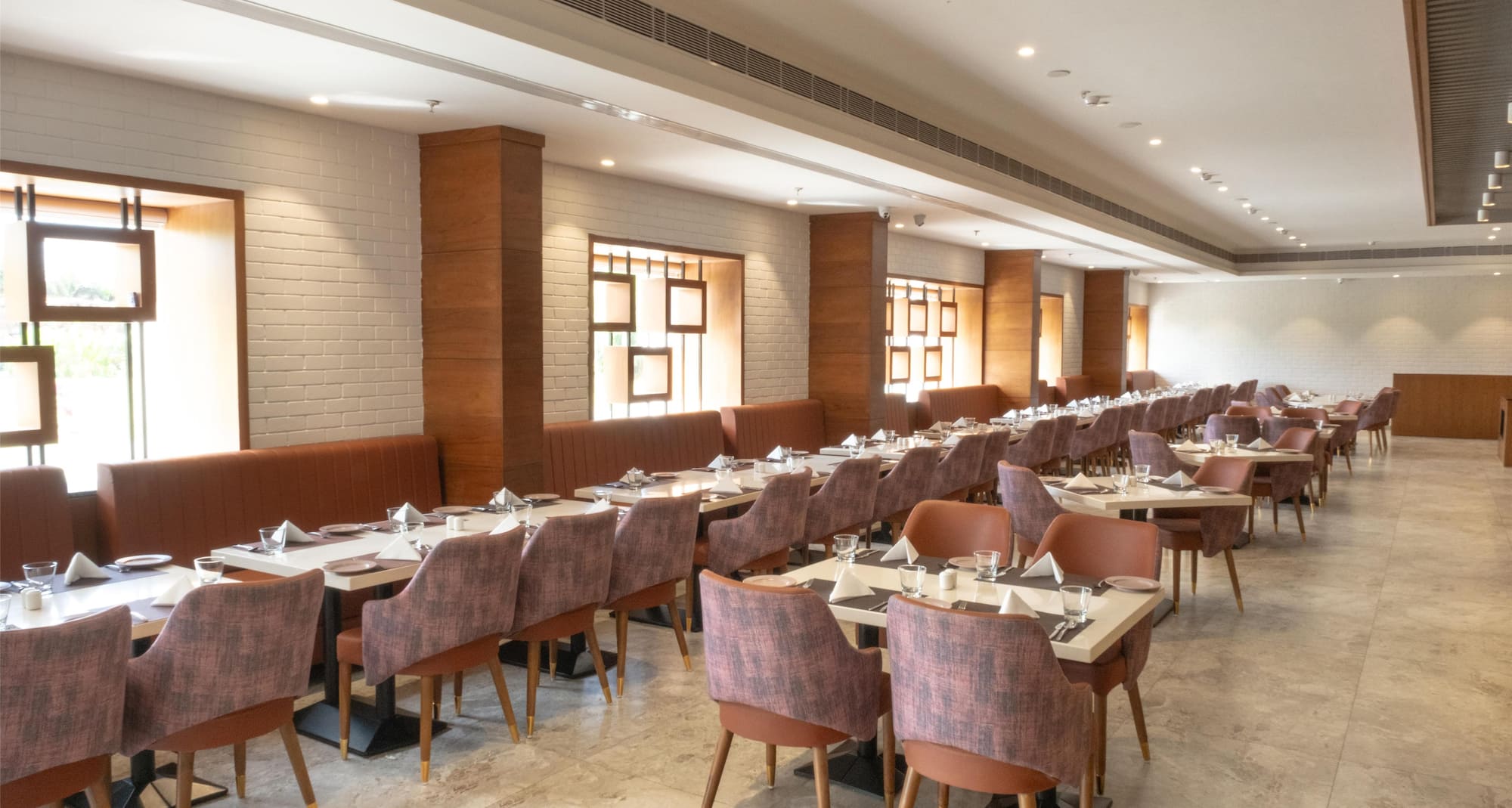 Radisson Resort and Spa Sasan Gir - Roots All Day Dining