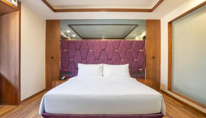 Radisson Resort & Spa Sasan Gir - Executive Suite