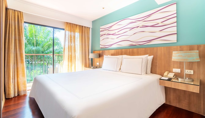 Radisson Resort & Suites Phuket - 2 Bedroom Suite with terrace