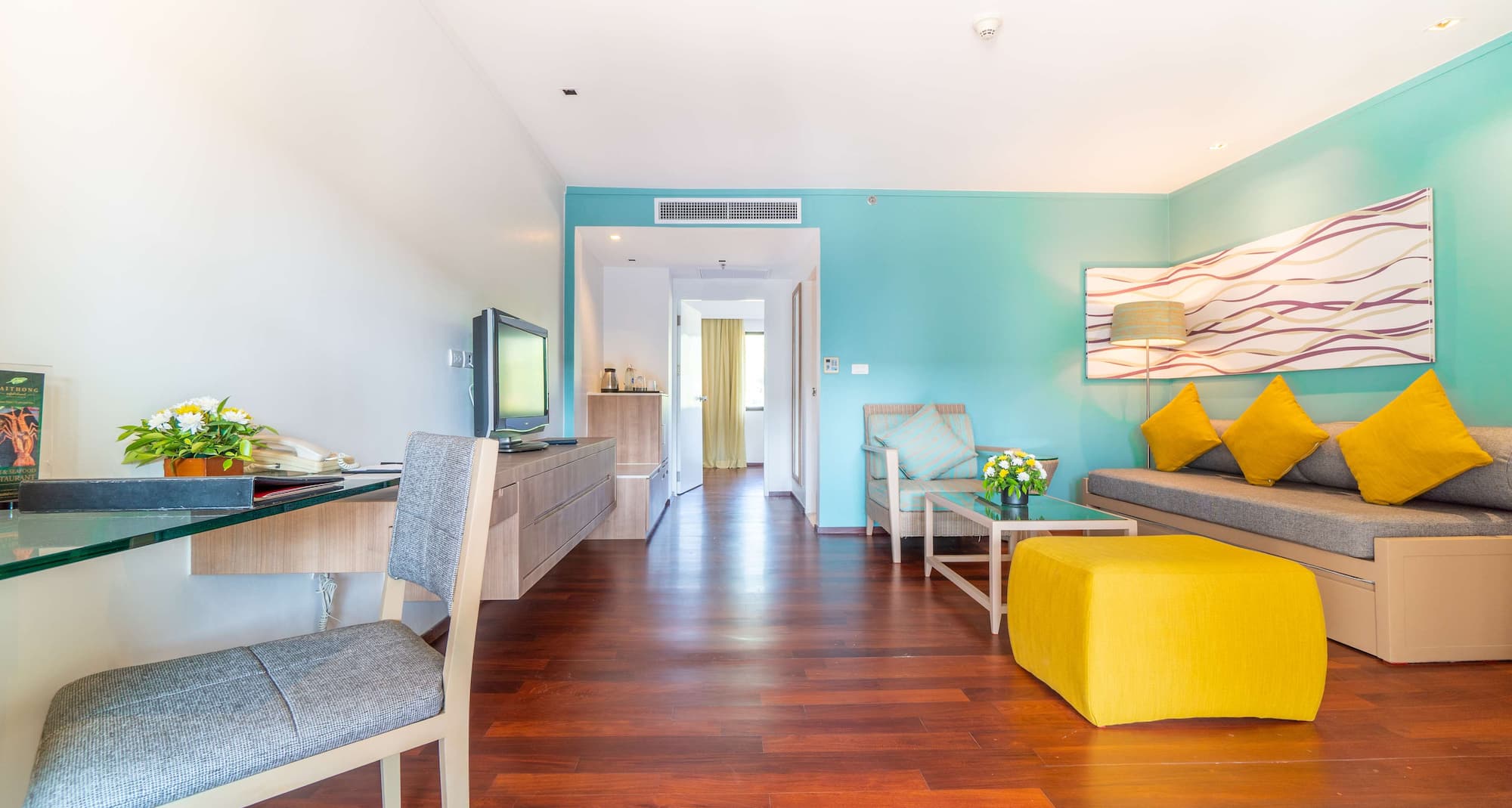 Radisson Resort & Suites Phuket - 1 Bedroom Suite with terrace