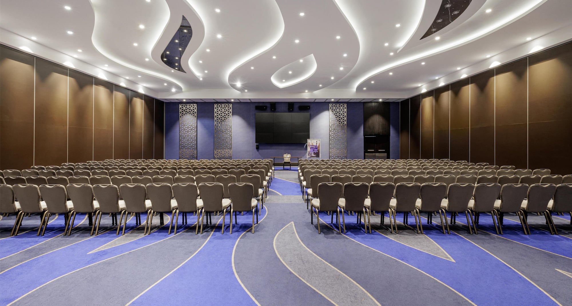 Radisson Resort, Zavidovo - The Ballroom B