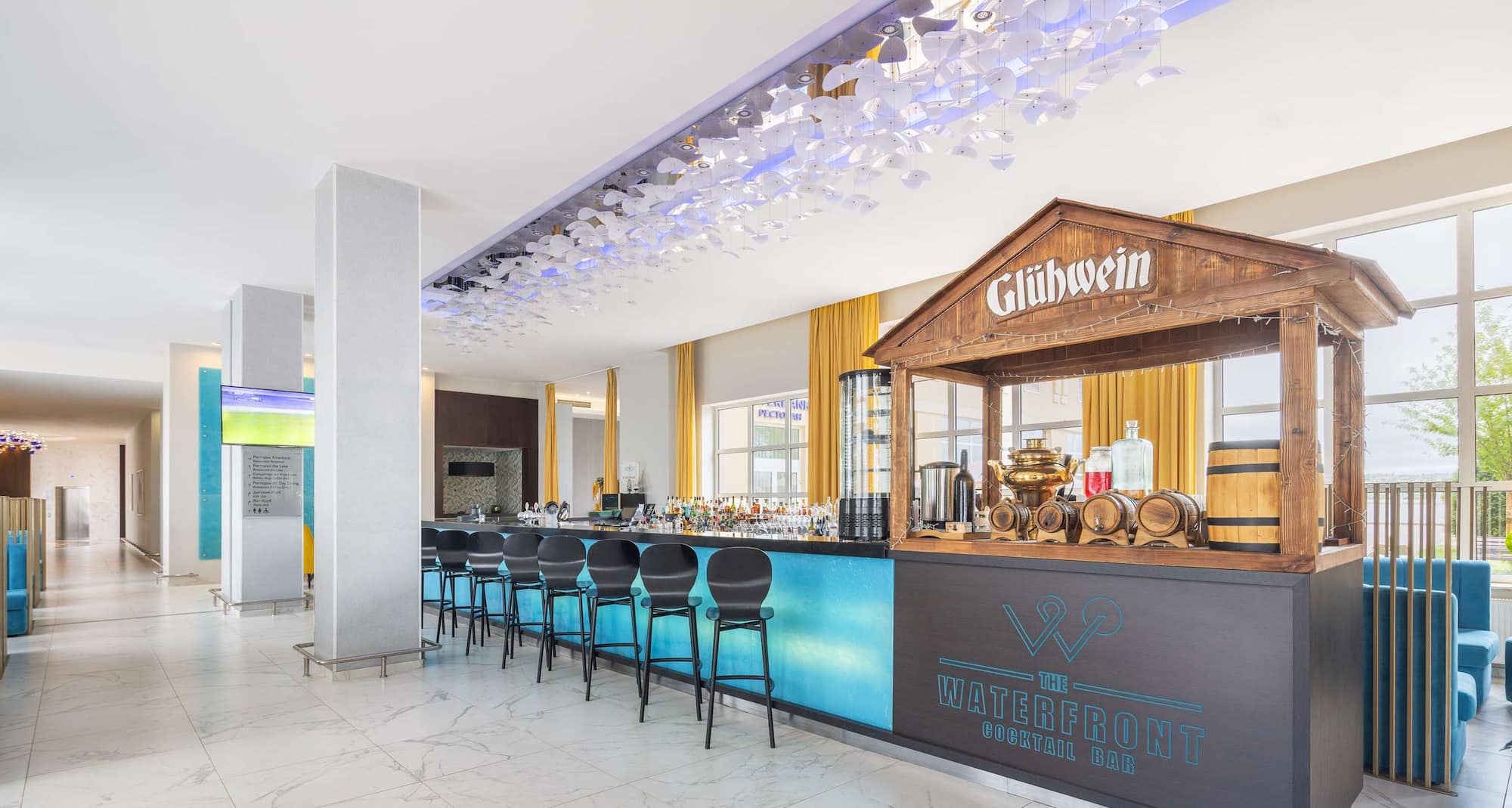 Radisson Resort, Zavidovo - Waterfront Cocktail Bar