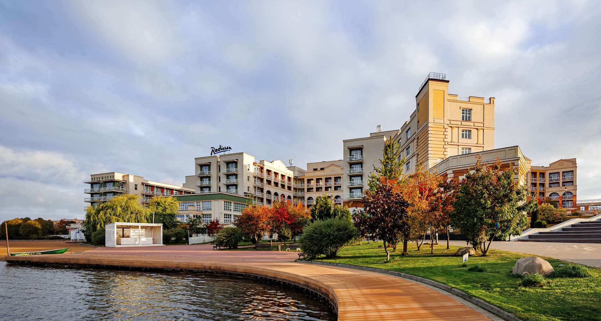 Radisson Resort, Zavidovo - Вид снаружи