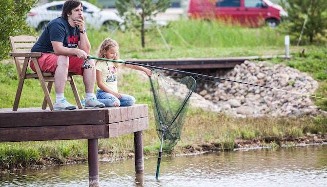 Radisson Resort, Zavidovo - Dad Fishing with Daughter