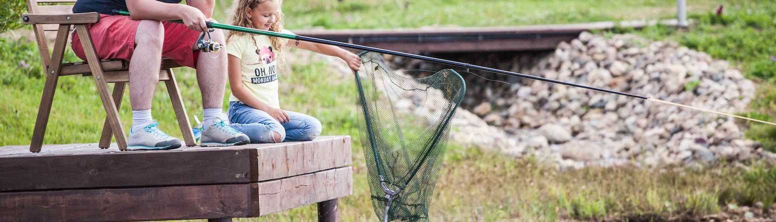 Radisson Resort, Zavidovo - Dad Fishing with Daughter