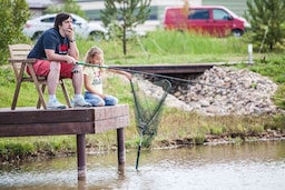 Radisson Resort, Zavidovo - Dad Fishing with Daughter
