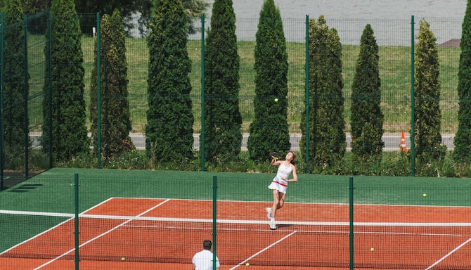 Radisson Resort, Zavidovo - tennis court