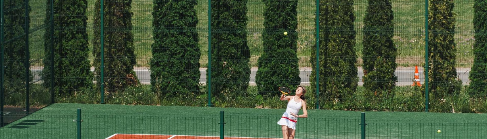 Radisson Resort, Zavidovo - tennis court