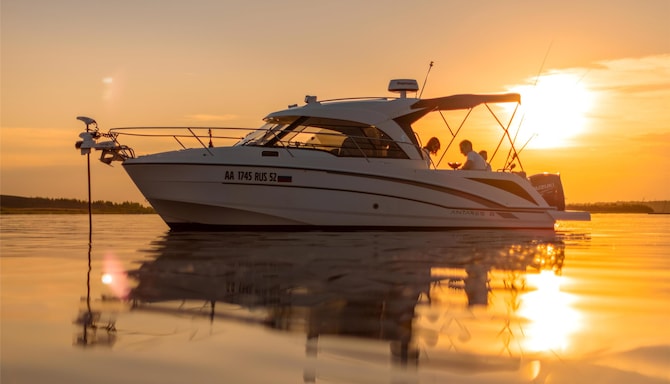 Radisson Resort, Zavidovo - Boat trip
