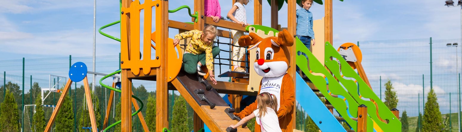 Radisson Resort, Zavidovo - Mascot and Children at Playground