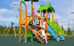 Radisson Resort, Zavidovo - Mascot and Children at Playground