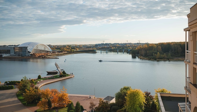 Radisson Resort, Zavidovo - Autumn view