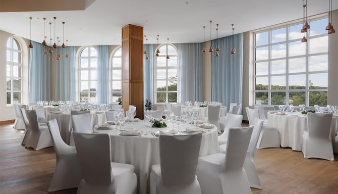 Radisson Resort, Zavidovo - Yacht club