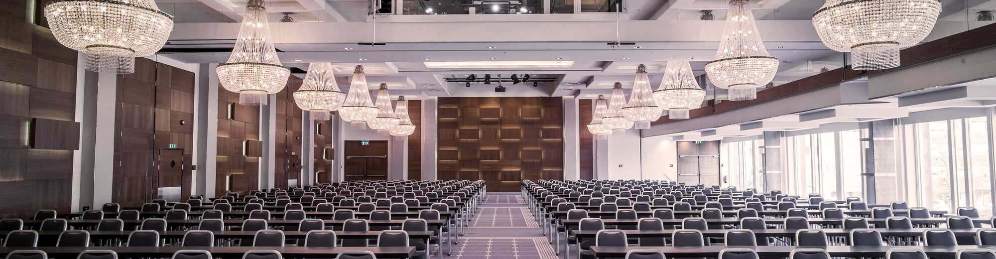 Radisson Rewards Brand - Radisson Blu Plaza Oslo Meeting Room L OSLZH