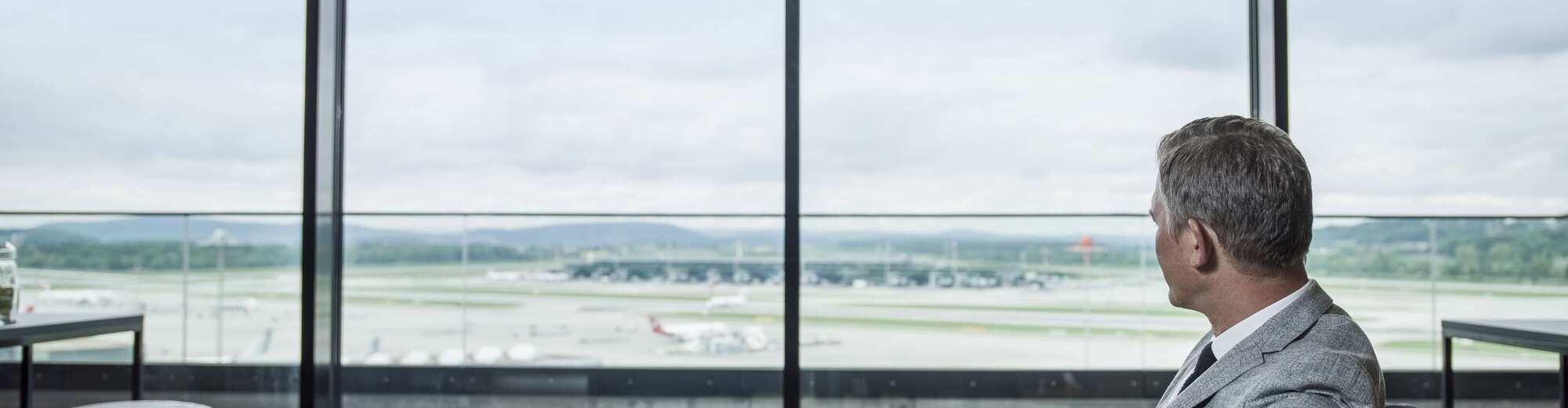 Radisson Rewards Brand - Blu Hotel Zurich Airport May - Priority pass