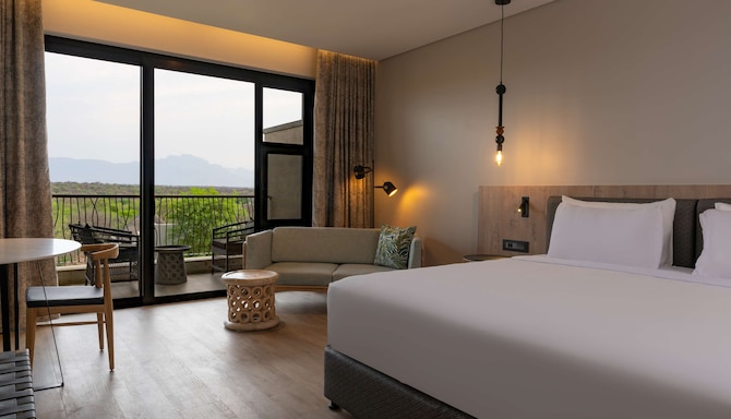Premium Room - Drakensberg Mountain View