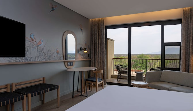 Premium Room - Drakensberg Mountain View