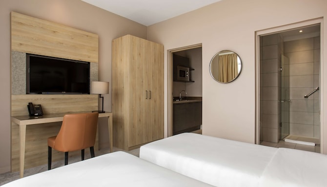 Radisson Serviced Apartments Antananarivo City Center - Гостевая комната