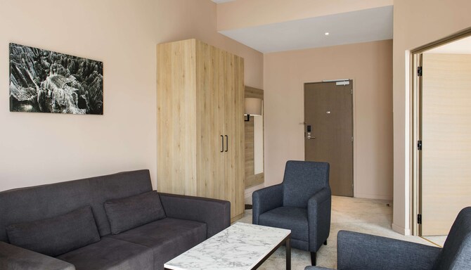 Radisson Serviced Apartments Antananarivo City Center - Гостевая комната