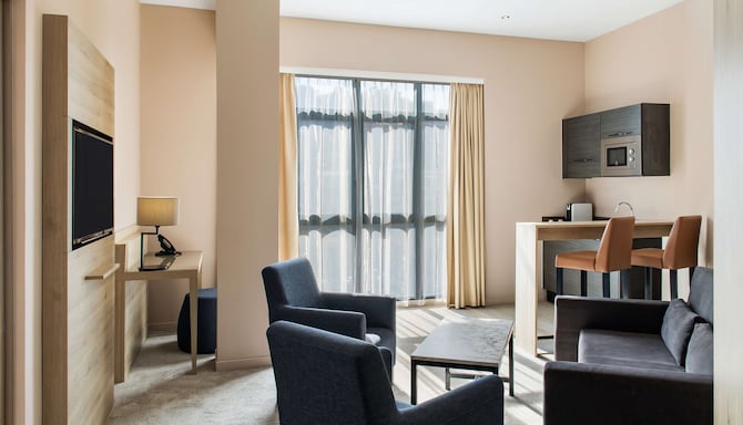 Radisson Serviced Apartments Antananarivo City Center - Гостевая комната