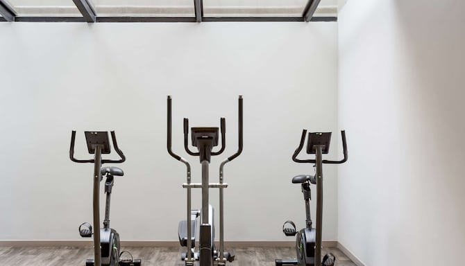 Radisson Serviced Apartments Antananarivo City Center - Gym